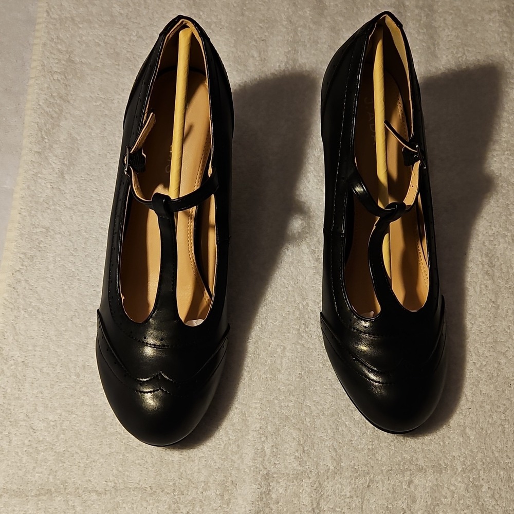 J. Adams Shoes Black PU Strappy Cone Heel Round Toe Pump Buckle Size 10